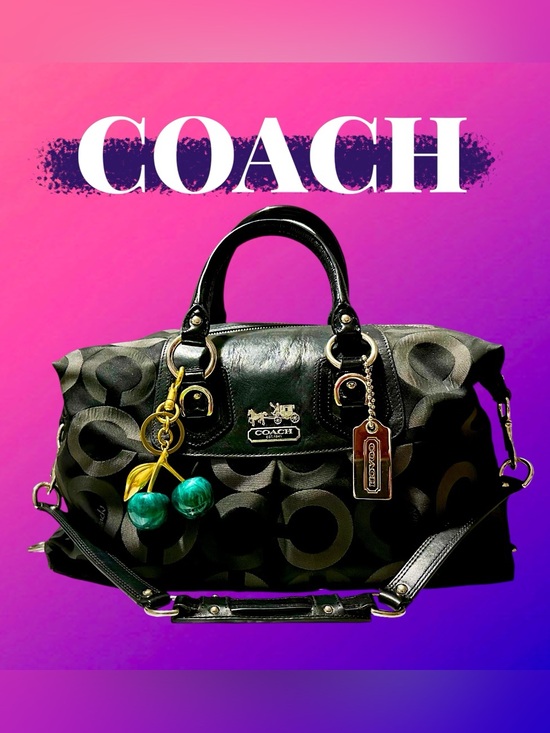 Coach Handbags - Vintage Coach soho shoulder Bag Black Signature Satchel with Green Cherry Charm